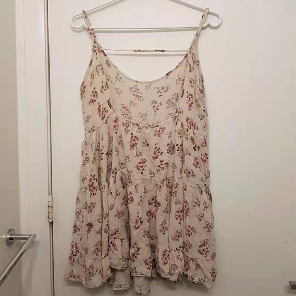 Brandy Melville floral dress SZ small - Picture 2 of 4